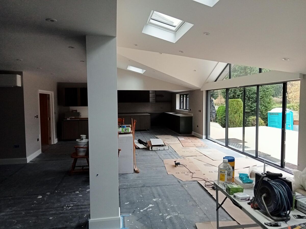 painting and decorating Church End Hendon, NW4